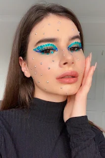 Cassie Howard's Azul Rhinestones makeup look from euphoria