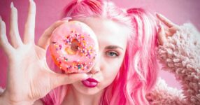 10 Beautiful Shades of Pink Hair You Have to Try Yourself (From the Lightest to the Darkest!)